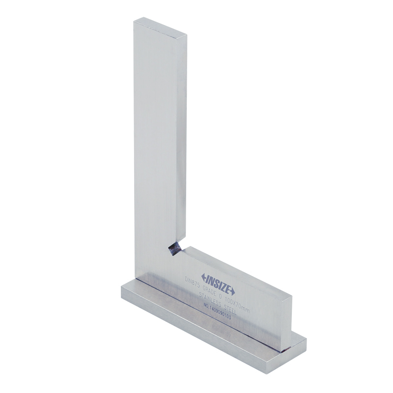 90°Flat Edge Squares With Wide Base