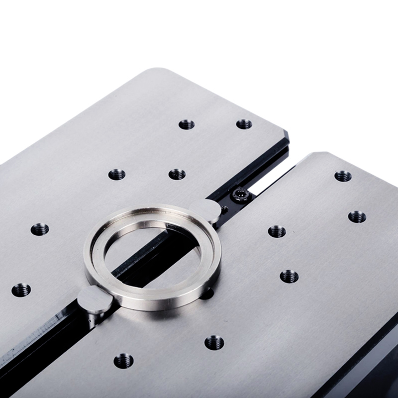 Universal Comparison Measuring Bench